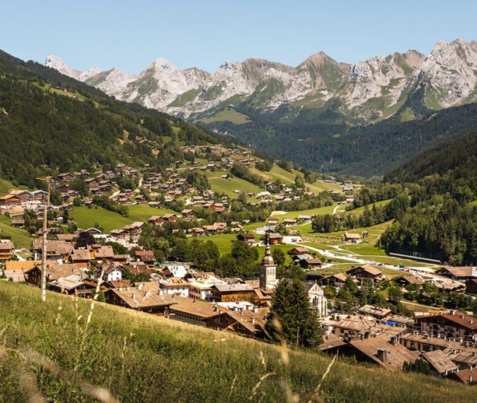 Évasion en Camping-Car : De la Route des Fromages aux Lacs Alpins, cap vers l&rsquo;Italie !